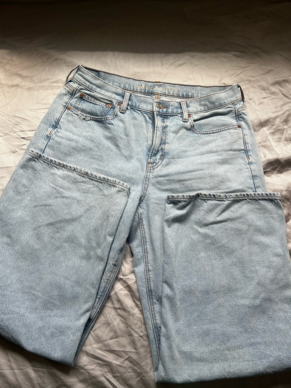 American Eagle Outfitters 90’s Wide Leg Light Blue Denim Jeans